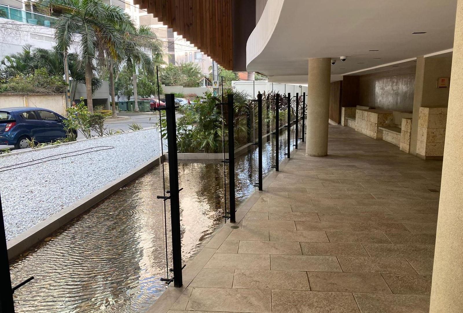 Dominique Cartagena, Beautiful 2 Bedroom Apartamento
