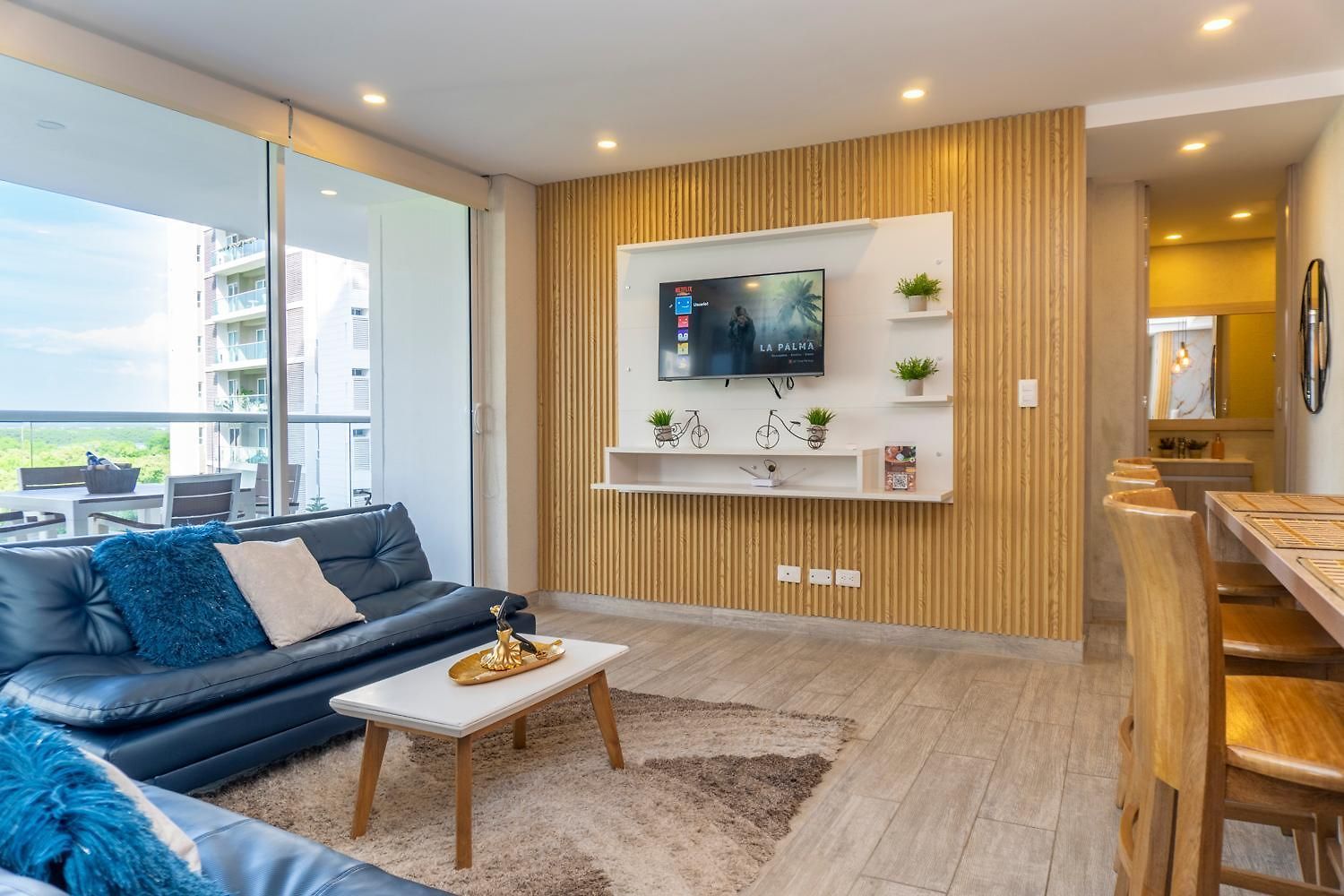 Dominique Cartagena, Beautiful 2 Bedroom Apartamento *