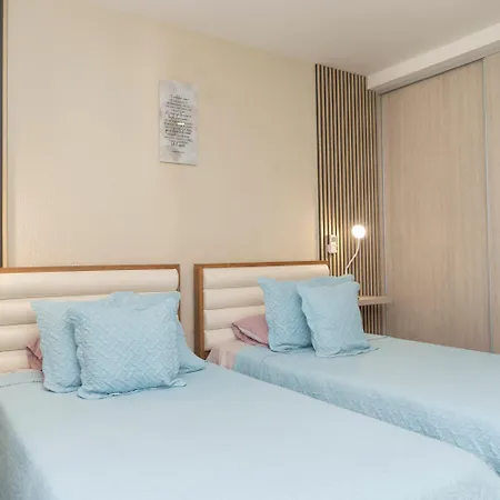 Apartment Dominique Cartagena, Beautiful 2 Bedroom *